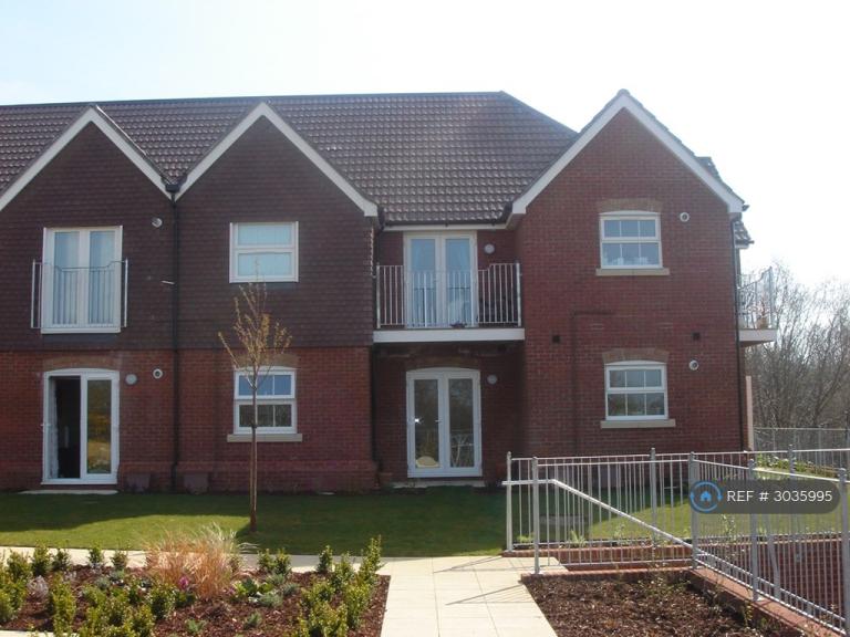 Flat Talbot Drive in Poole