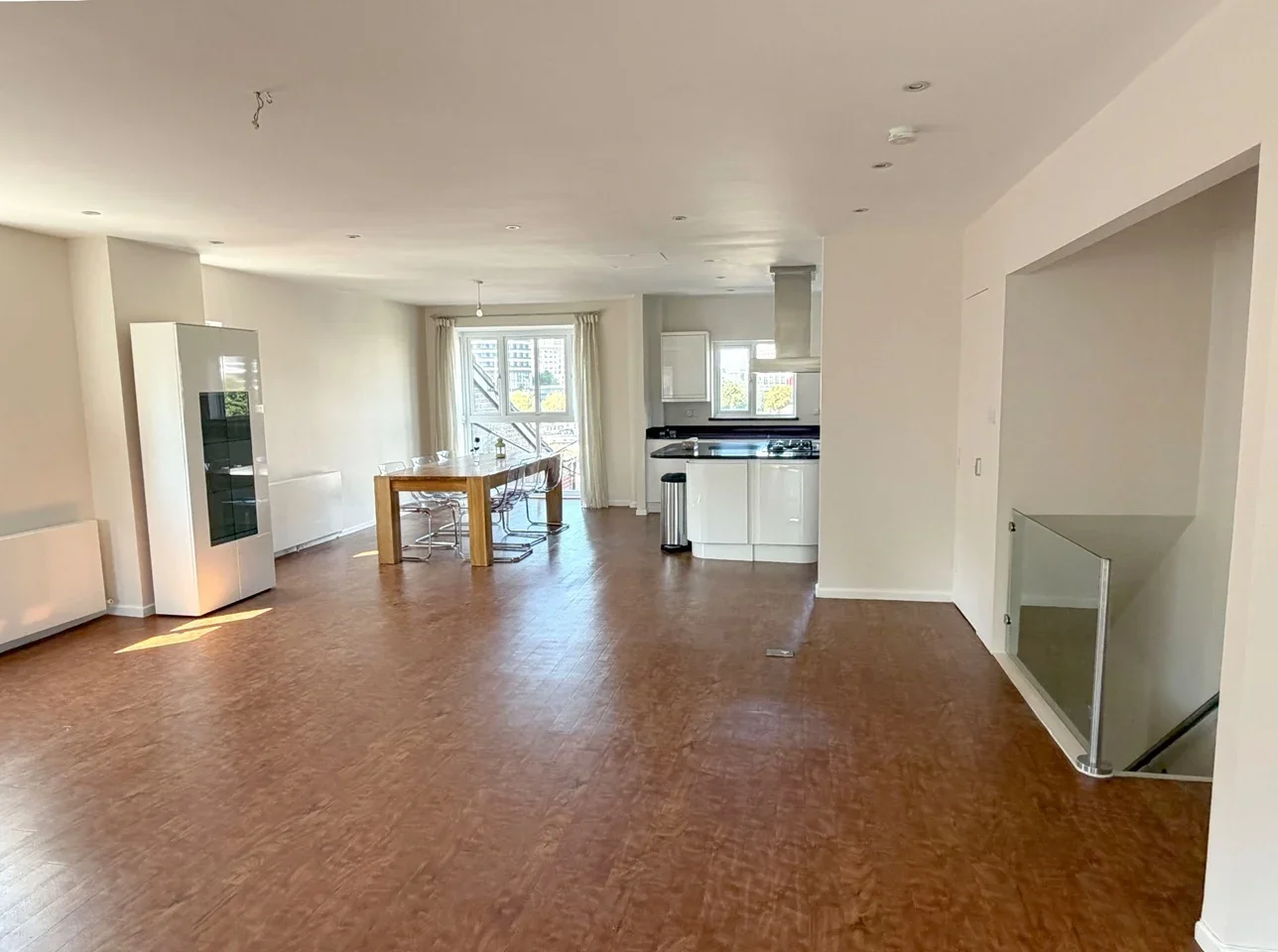 Flat Landons Close in Greater London