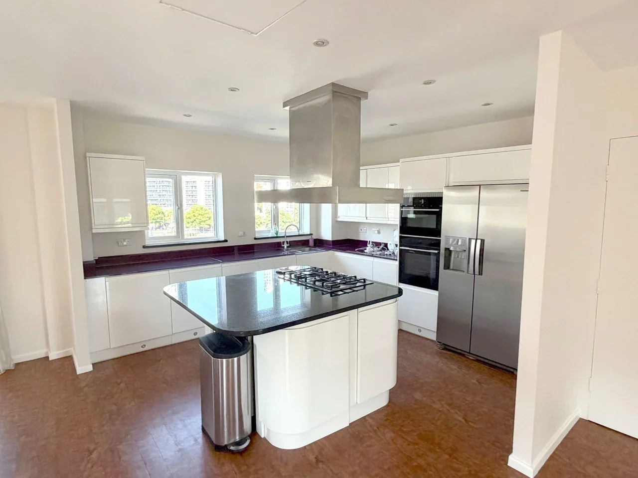 Flat Landons Close in Greater London