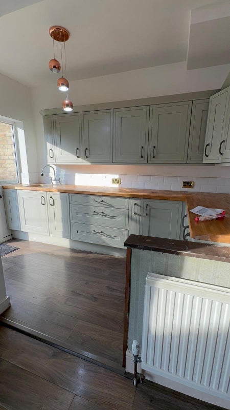 Room Charlemont Road in Greater London