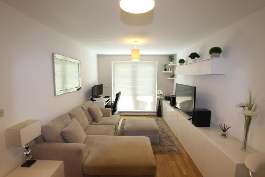 Flat Guildford Road in Woking