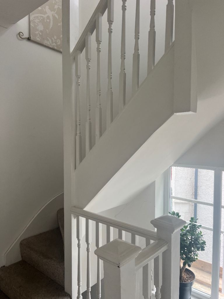 Flat Selborne Gardens in Greater London