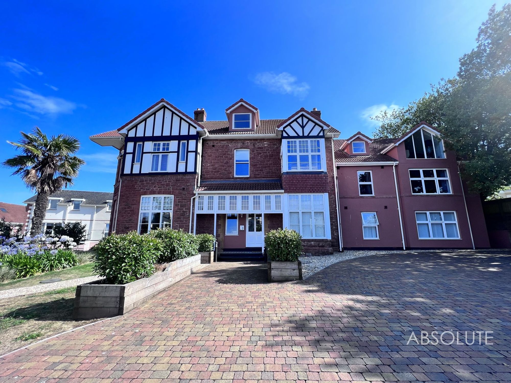 Flat Totnes Road in Paignton