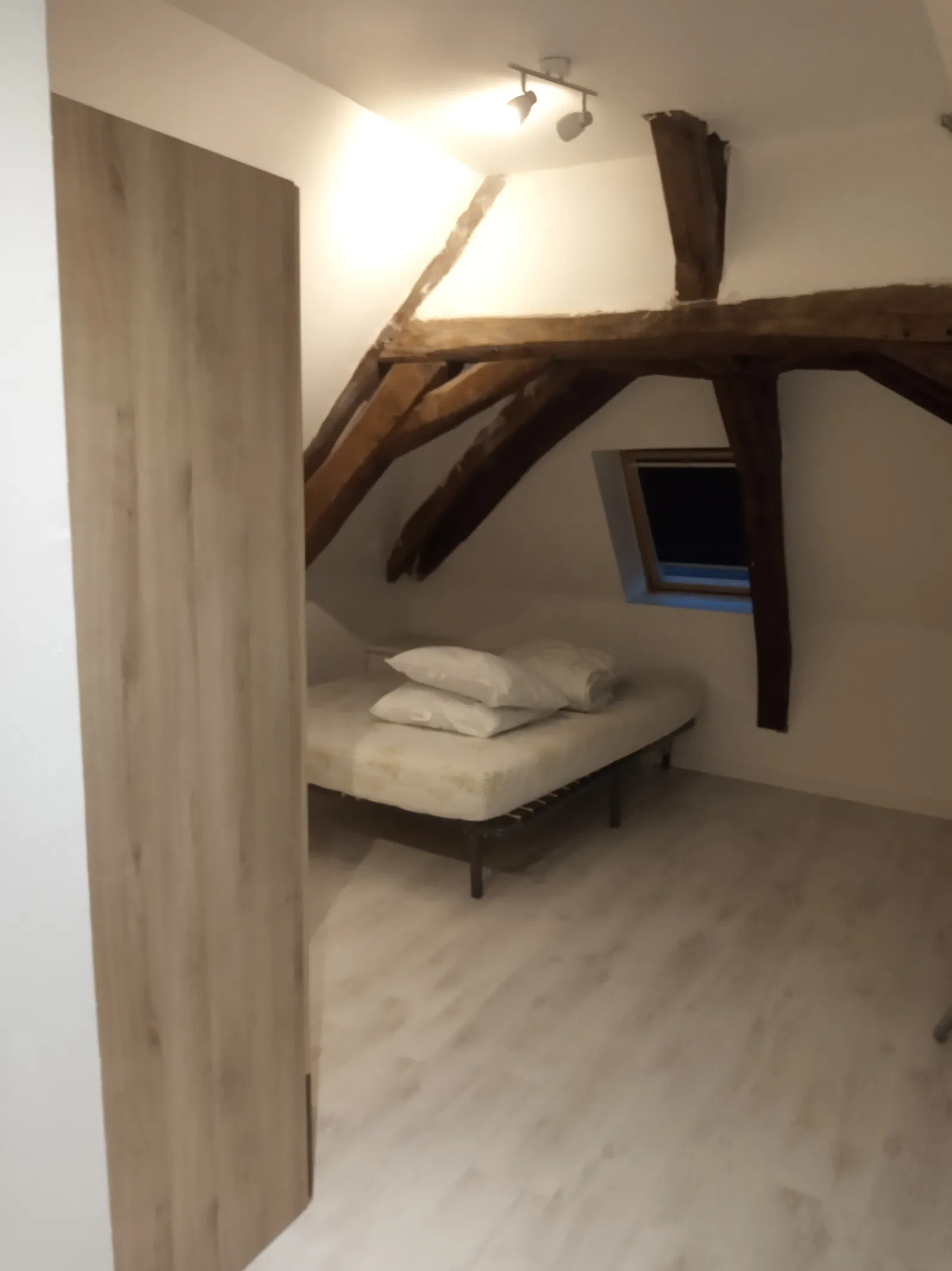 Chambre Cours Manuel à Saint-Amand-Montrond