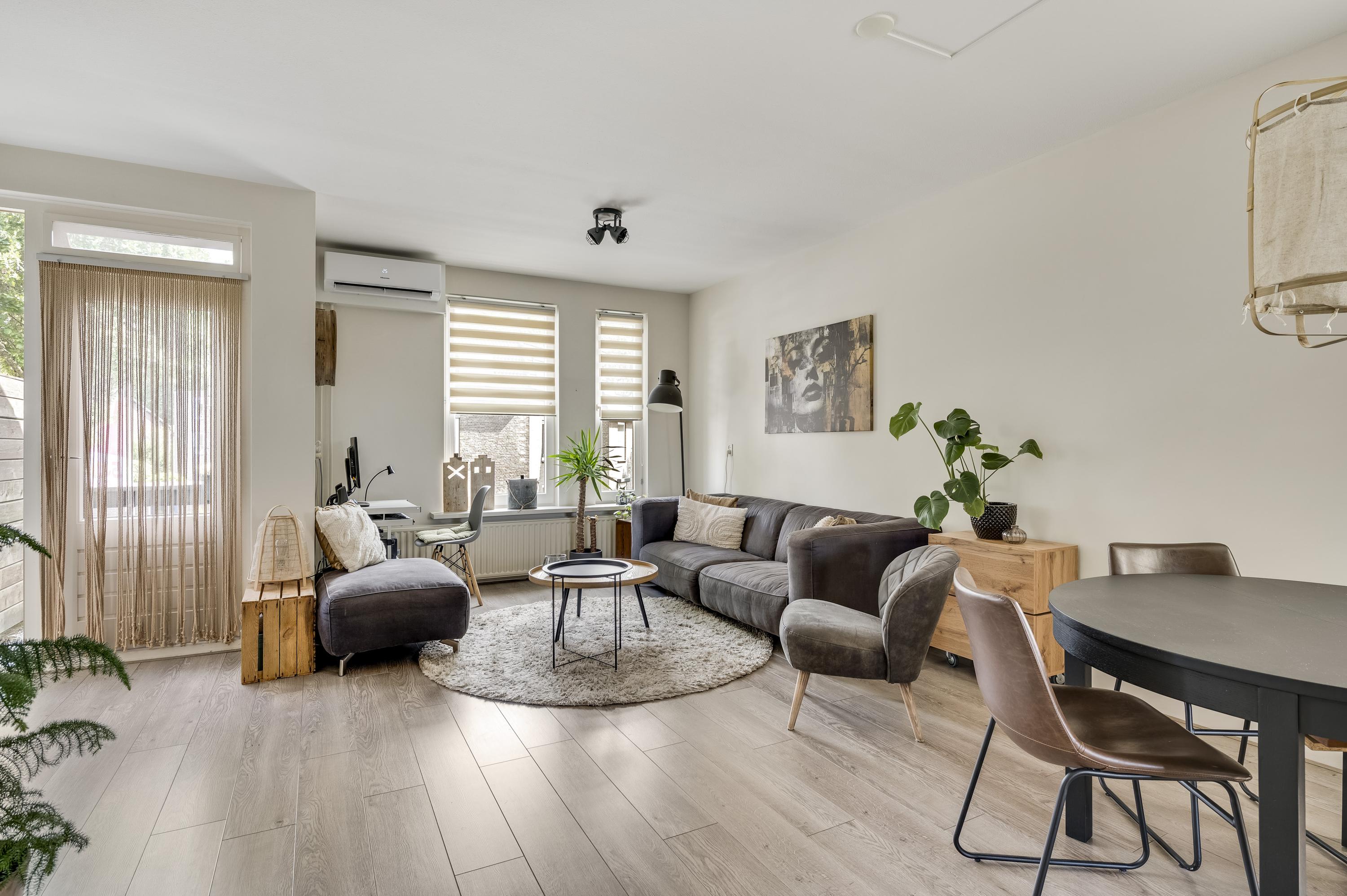 Appartement te koop: Meerkamp 1D, Heythuysen