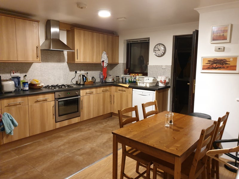 Room Grosvenor Wharf Road in Greater London