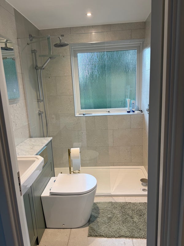 Room Willowdene Court in Brentwood
