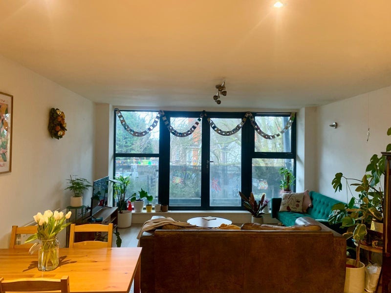 Room Streamline Mews in Greater London