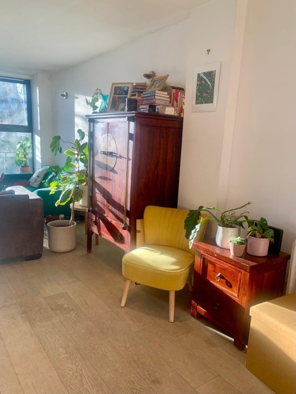 Room Streamline Mews in Greater London