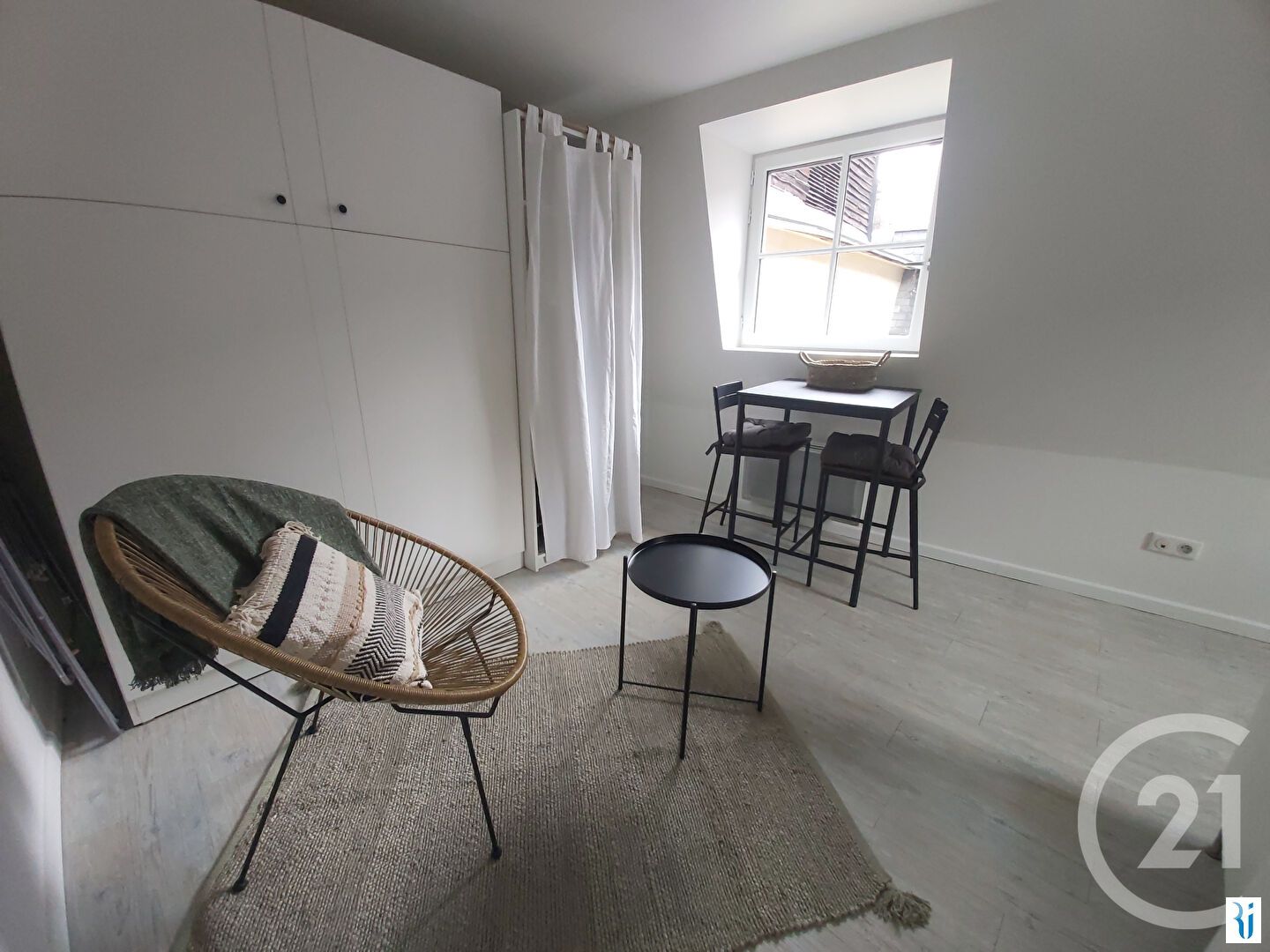 Flat Rue du Gros-Horloge in Rouen
