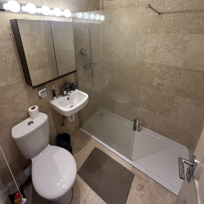 Room Northcote Road in Greater London