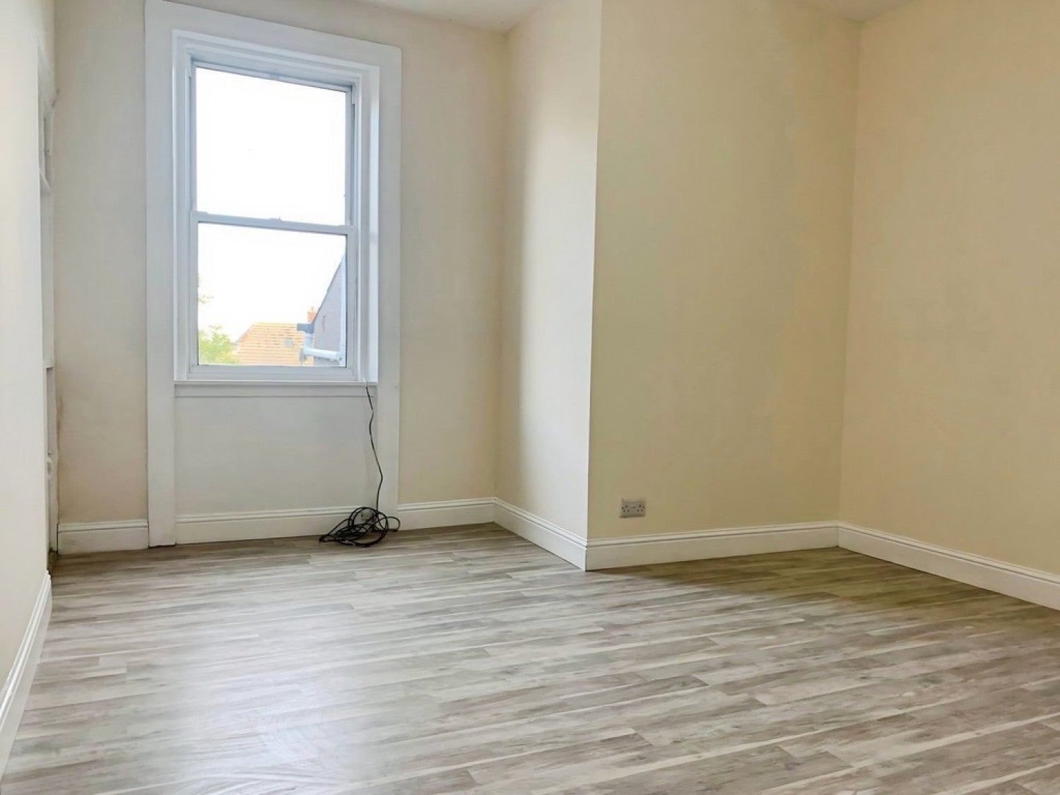 Flat West Main Street in Whitburn