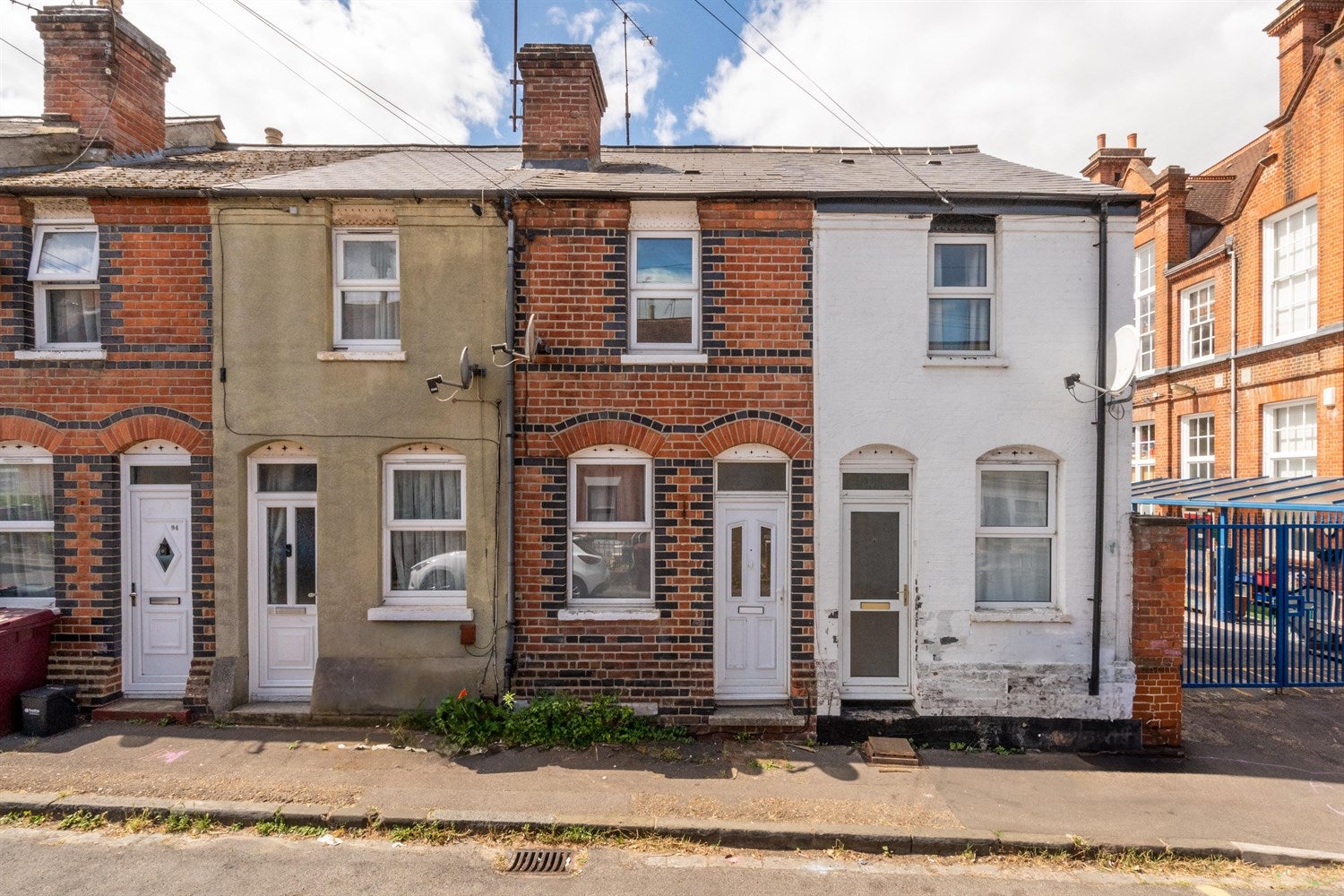 House Blenheim Gardens in Reading
