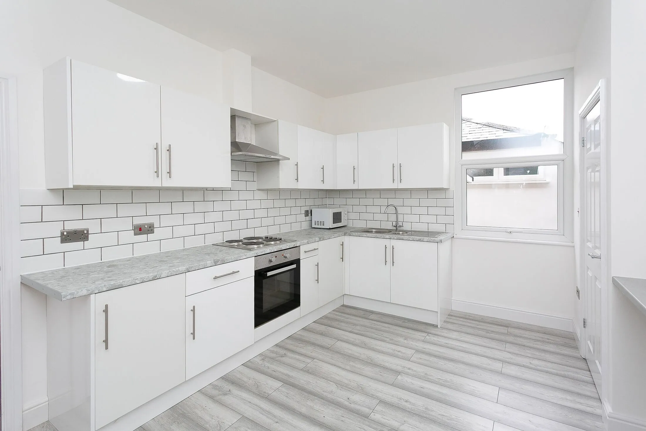 Room Langley Road in Watford