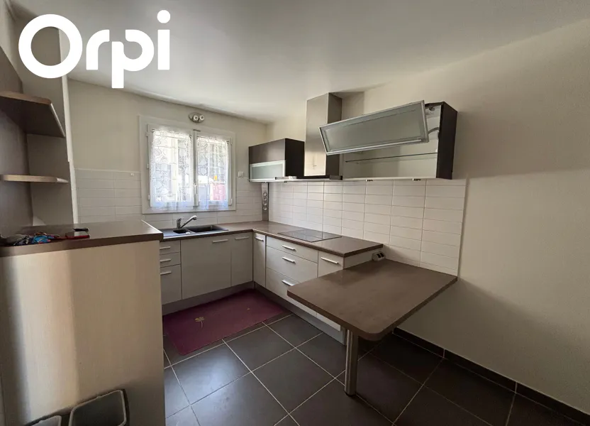 Flat Allée de l'Écureuil in Montigny-le-Bretonneux
