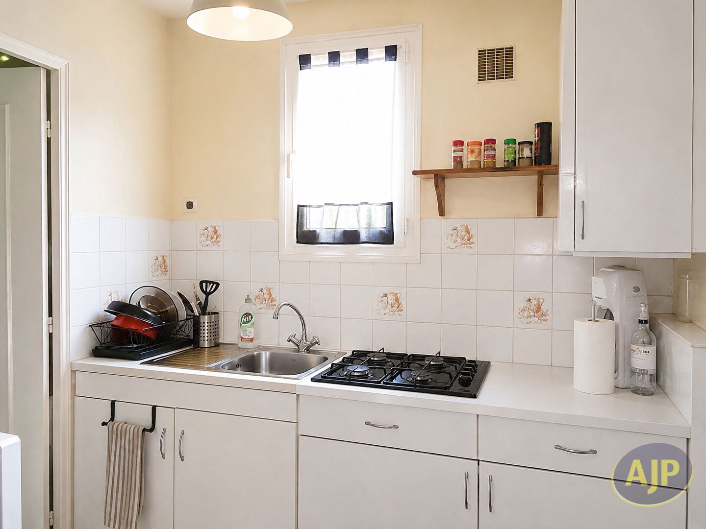 House Rue du Coteau in Noyers-sur-Cher