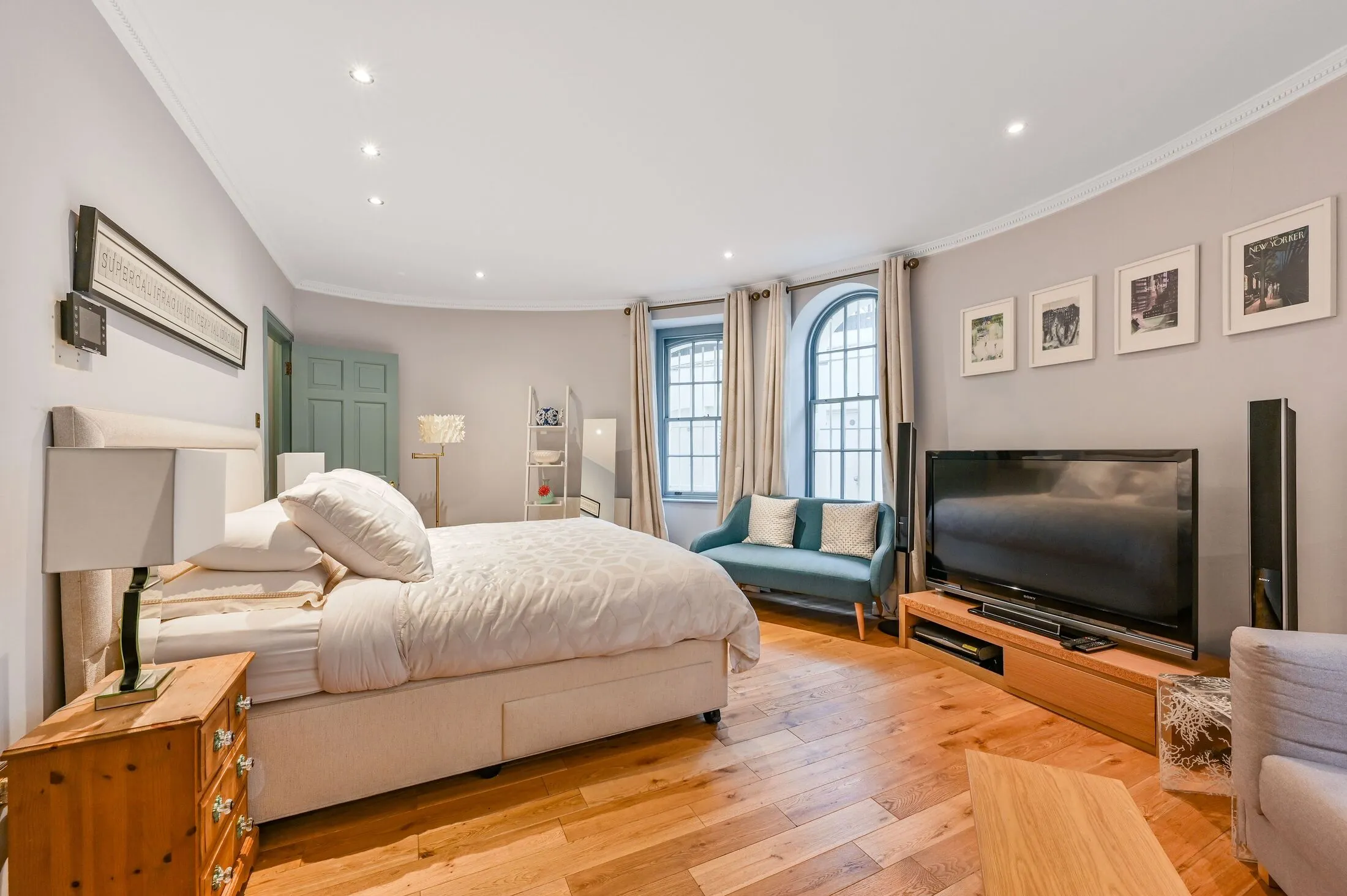 Flat Hyde Park Square in City of Westminster