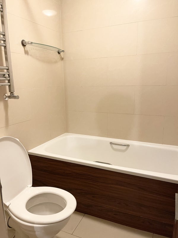 Flat Talgarth Road in Greater London