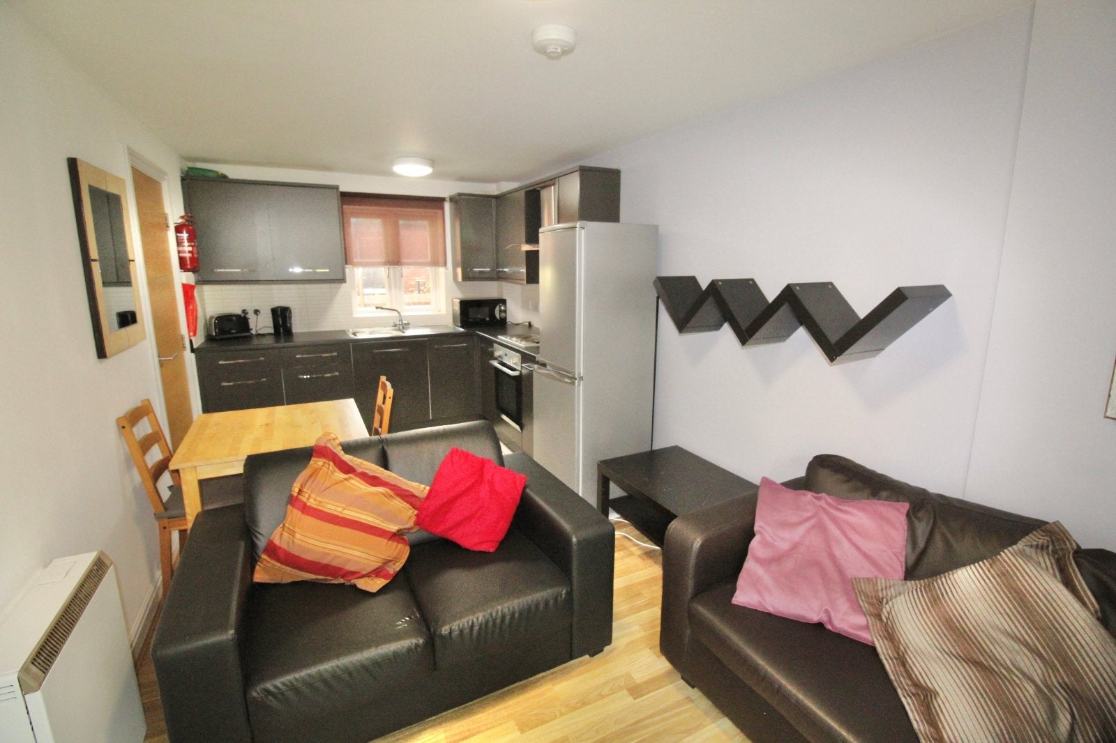 Flat Midland Road in Leeds