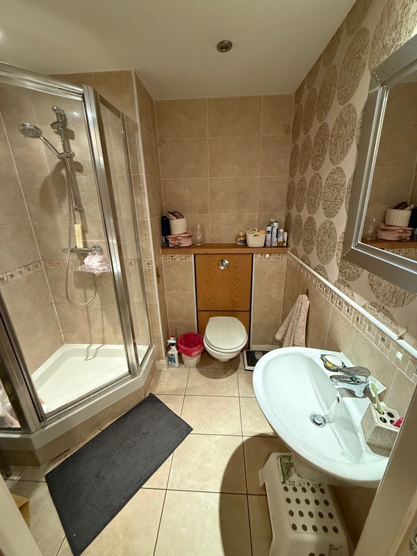 Room West Tollcross in City of Edinburgh