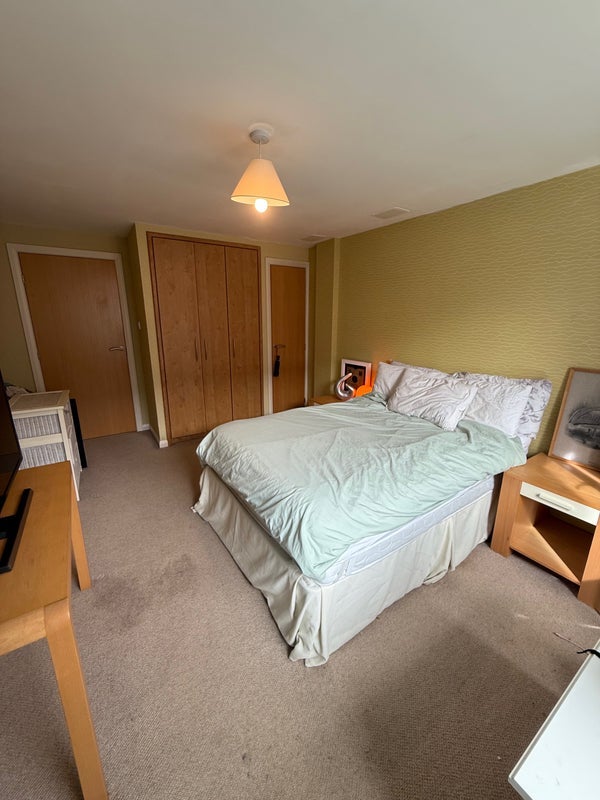 Room West Tollcross in City of Edinburgh