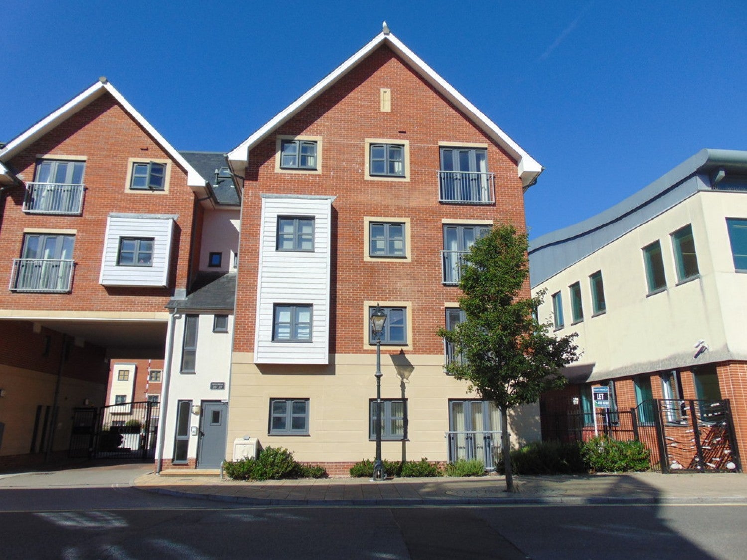 Flat St Edward's Road in Portsmouth
