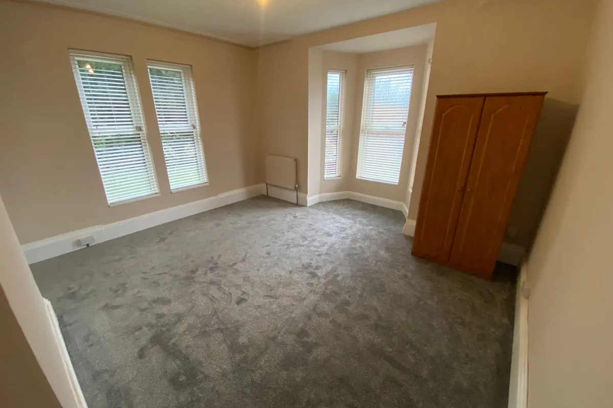 Flat George Street in Wyre Forest