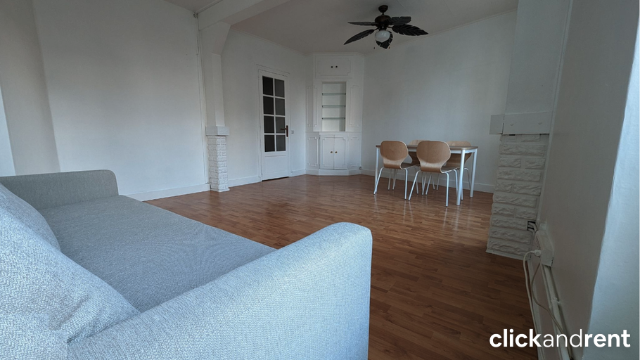 Flat Boulevard Jules Guesde in Saint-Denis