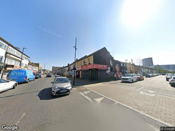 Flat Kingsley Road in Greater London