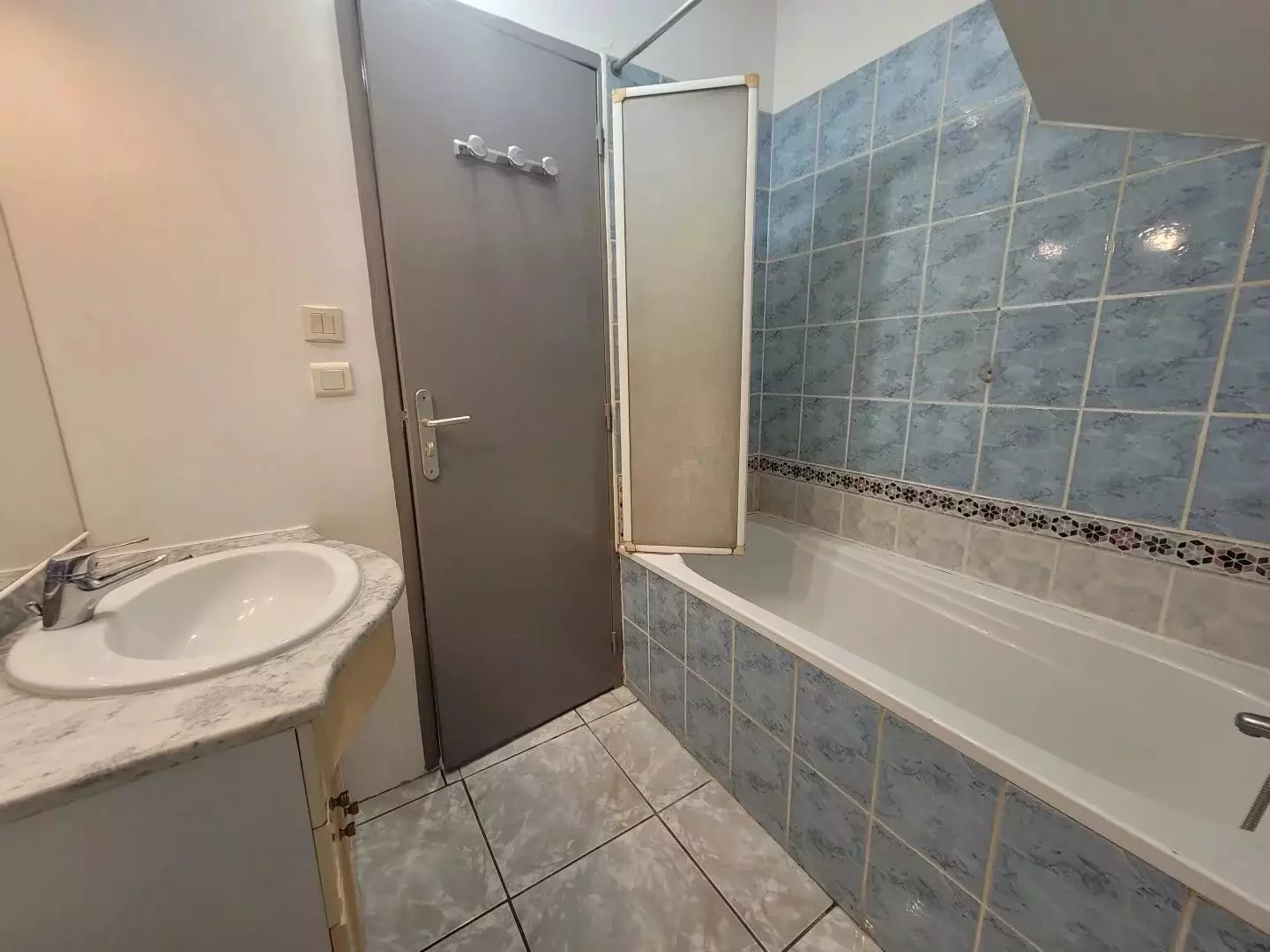 Appartement Allée du Stade à Puy-l'Évêque
