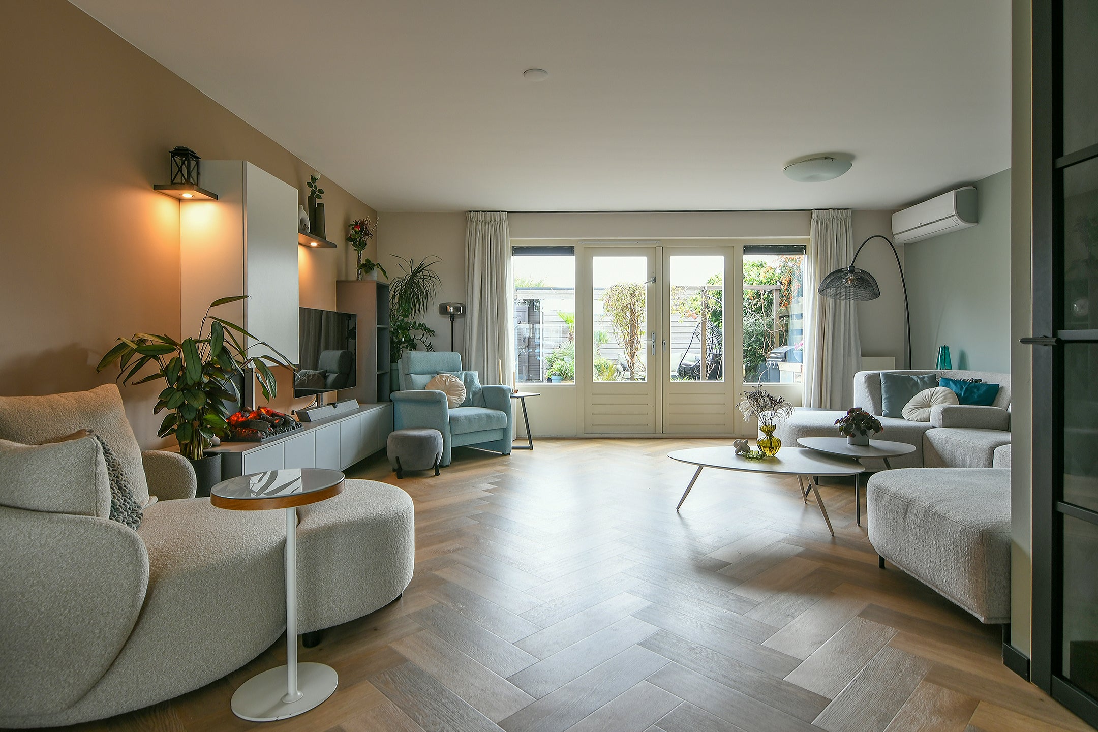 Tussenwoning te koop: Zuilensteinsingel 120, Nieuw-Vennep