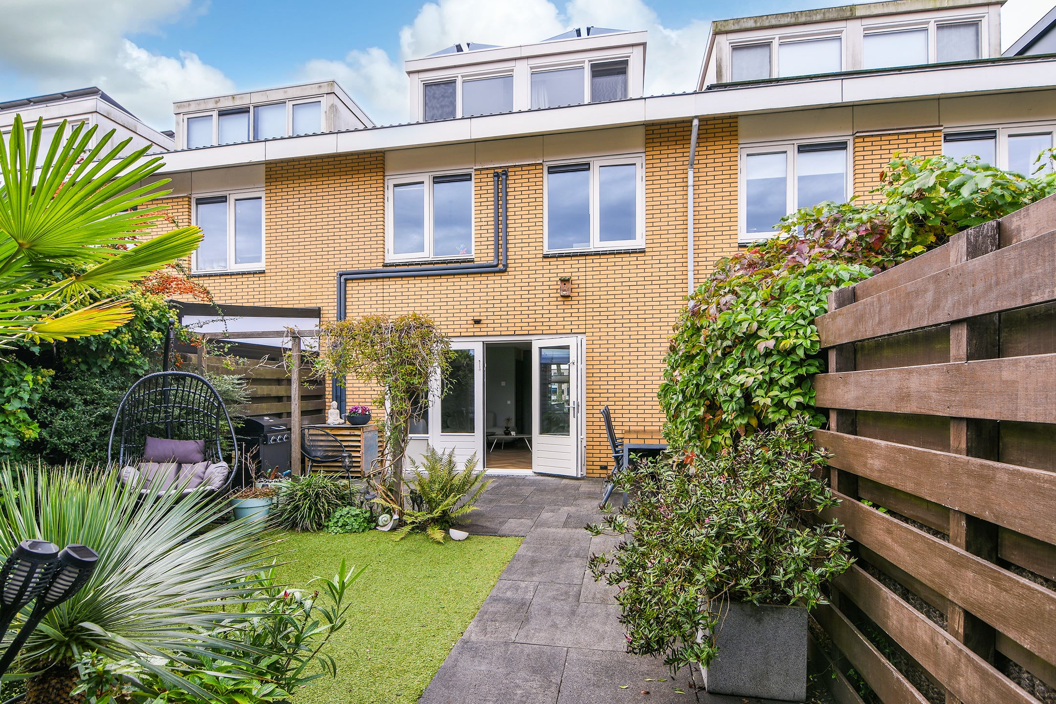 Tussenwoning te koop: Zuilensteinsingel 120, Nieuw-Vennep