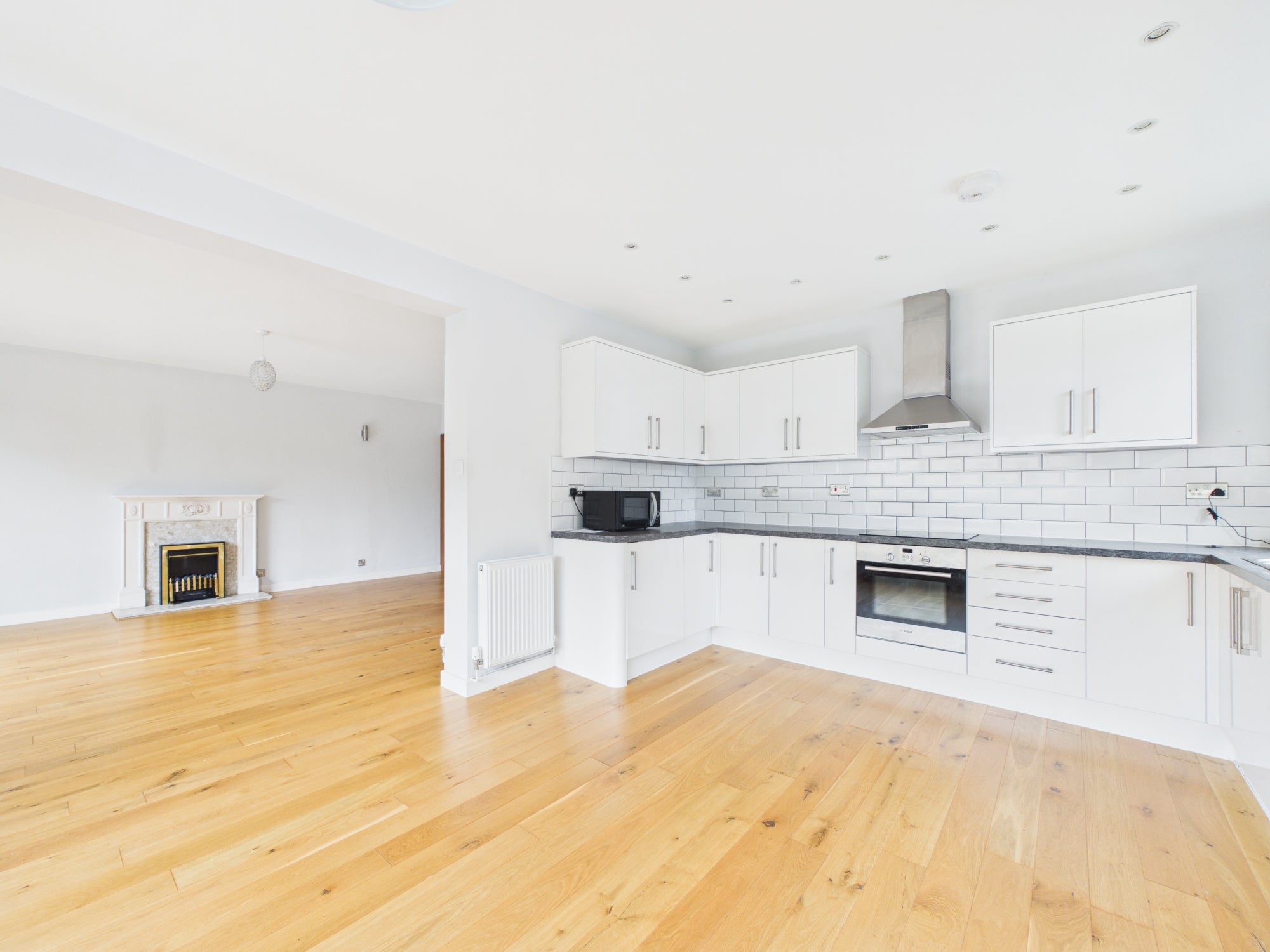 Flat Lansdown Crescent in Cheltenham