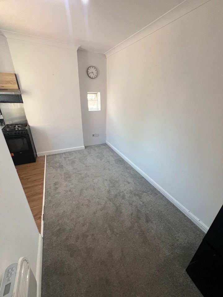 Flat Leopold Street in Derby