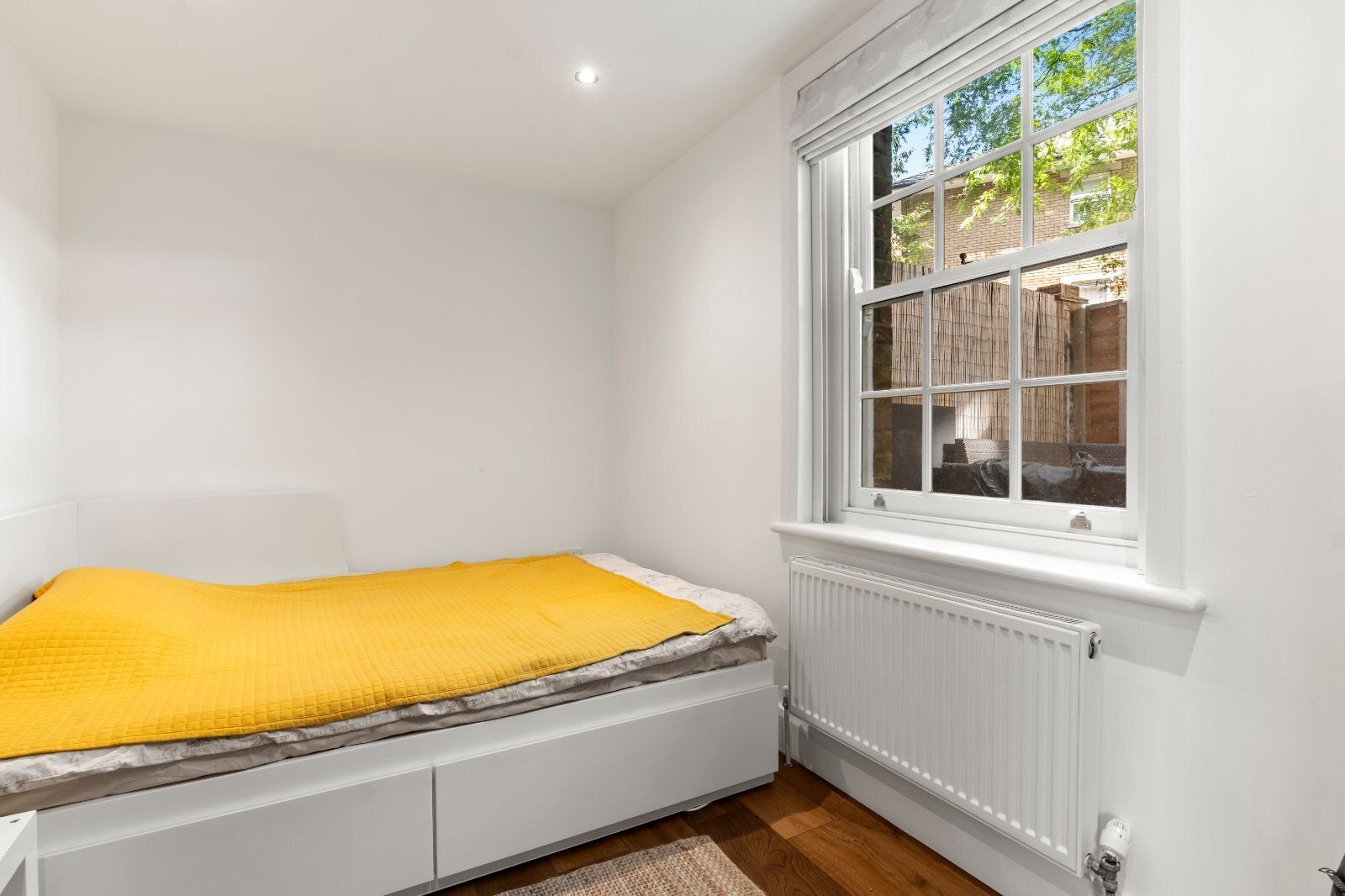 Flat Elgin Avenue in City of Westminster