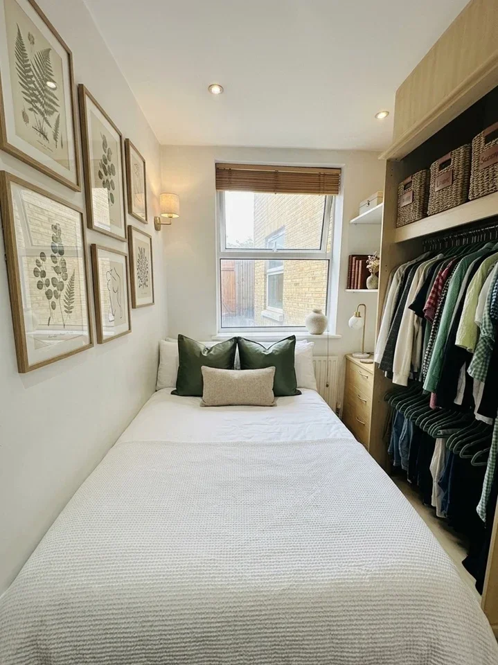 Room Barnwell Road in Greater London
