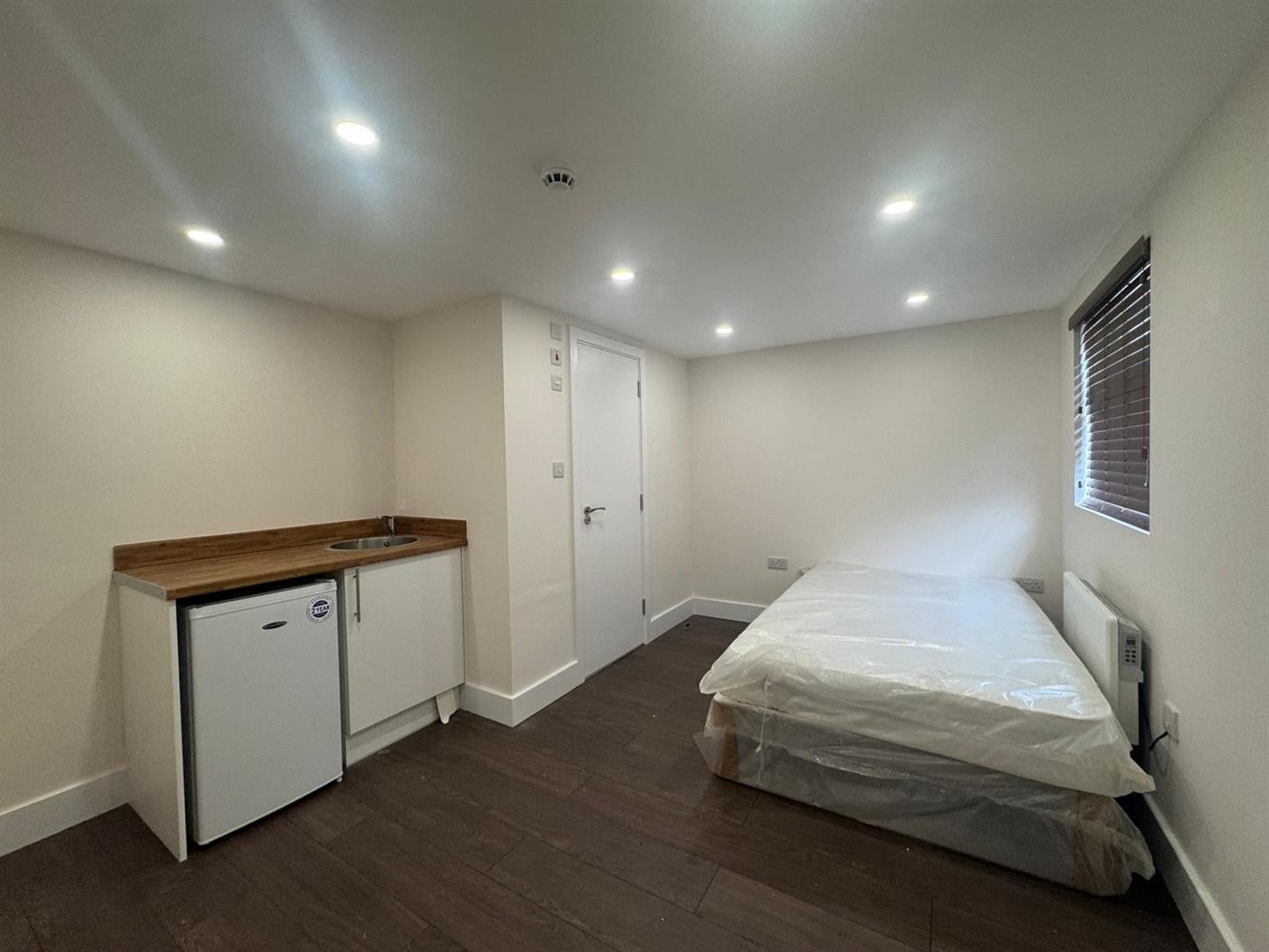 Flat Maurice Street in Greater London