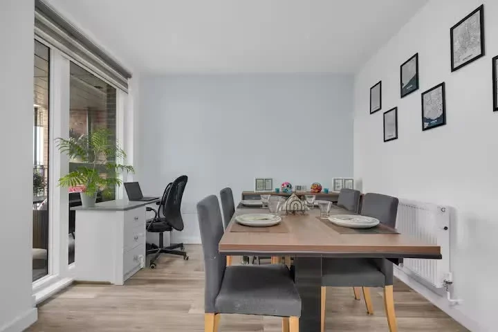 Flat Hazel Close in Greater London