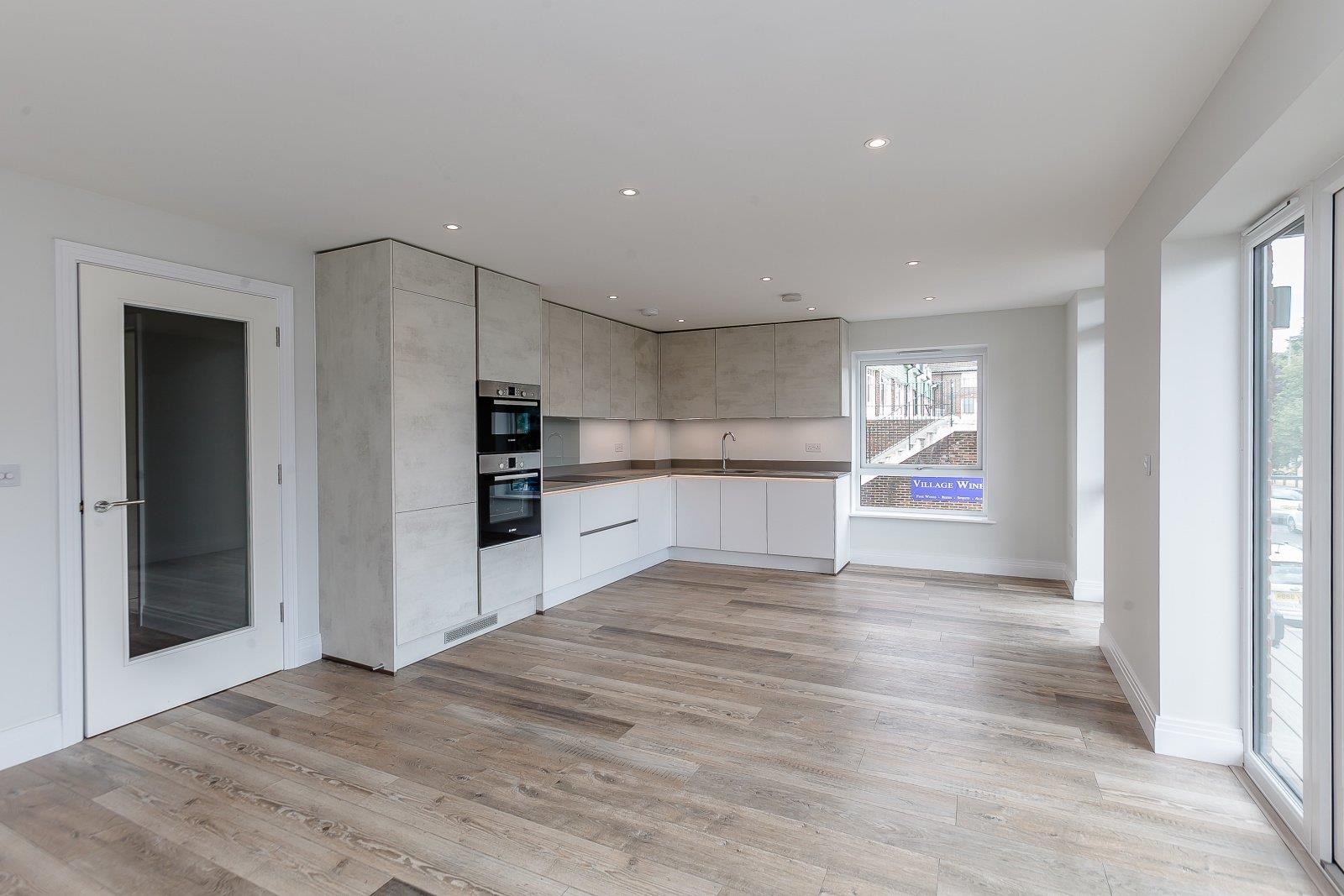 Flat Chenies Parade in Little Chalfont