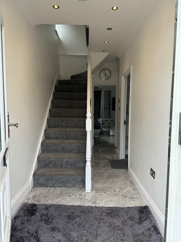 Room Nadine Street in Greater London
