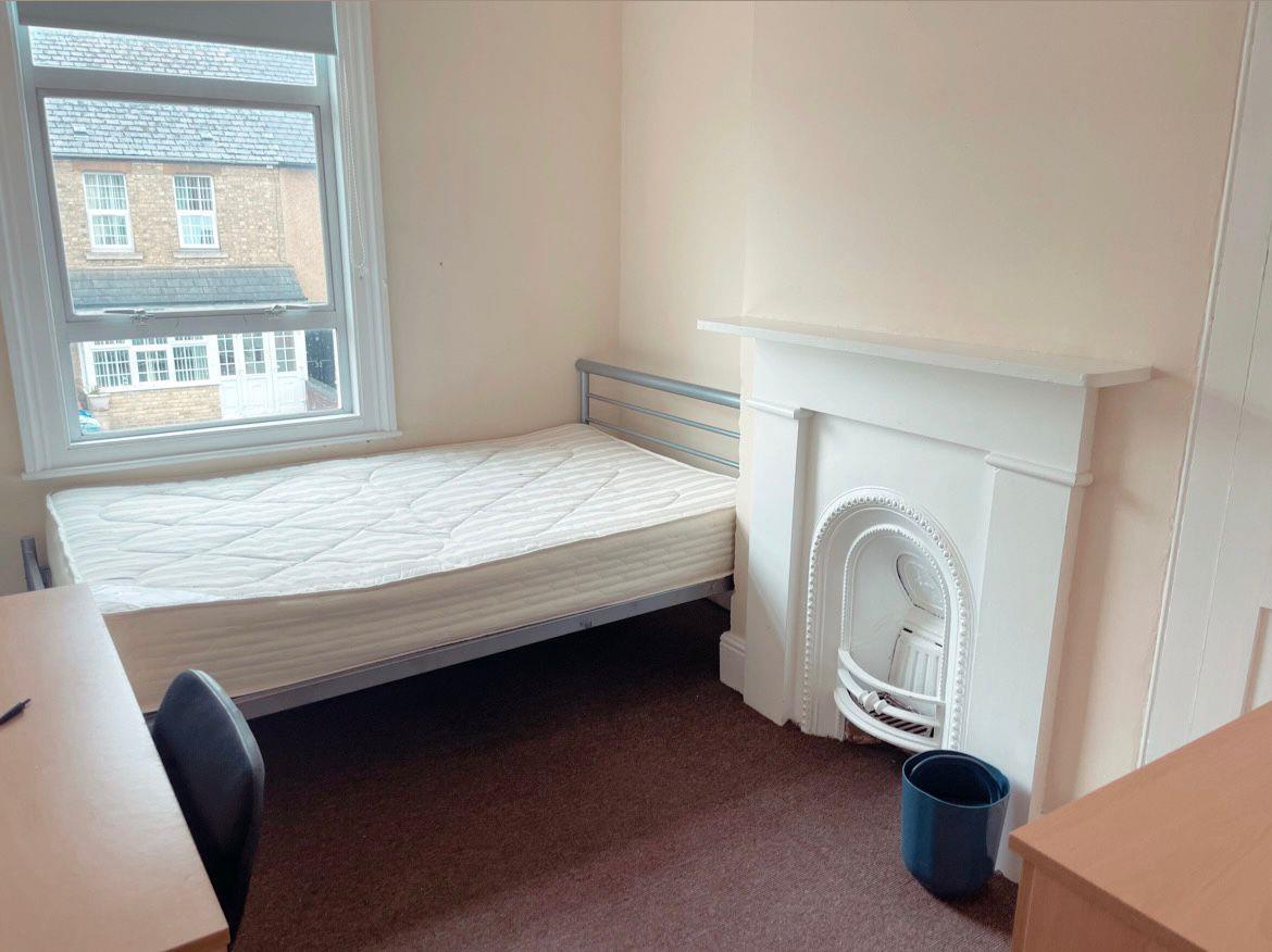 Room Percy Street in Oxford