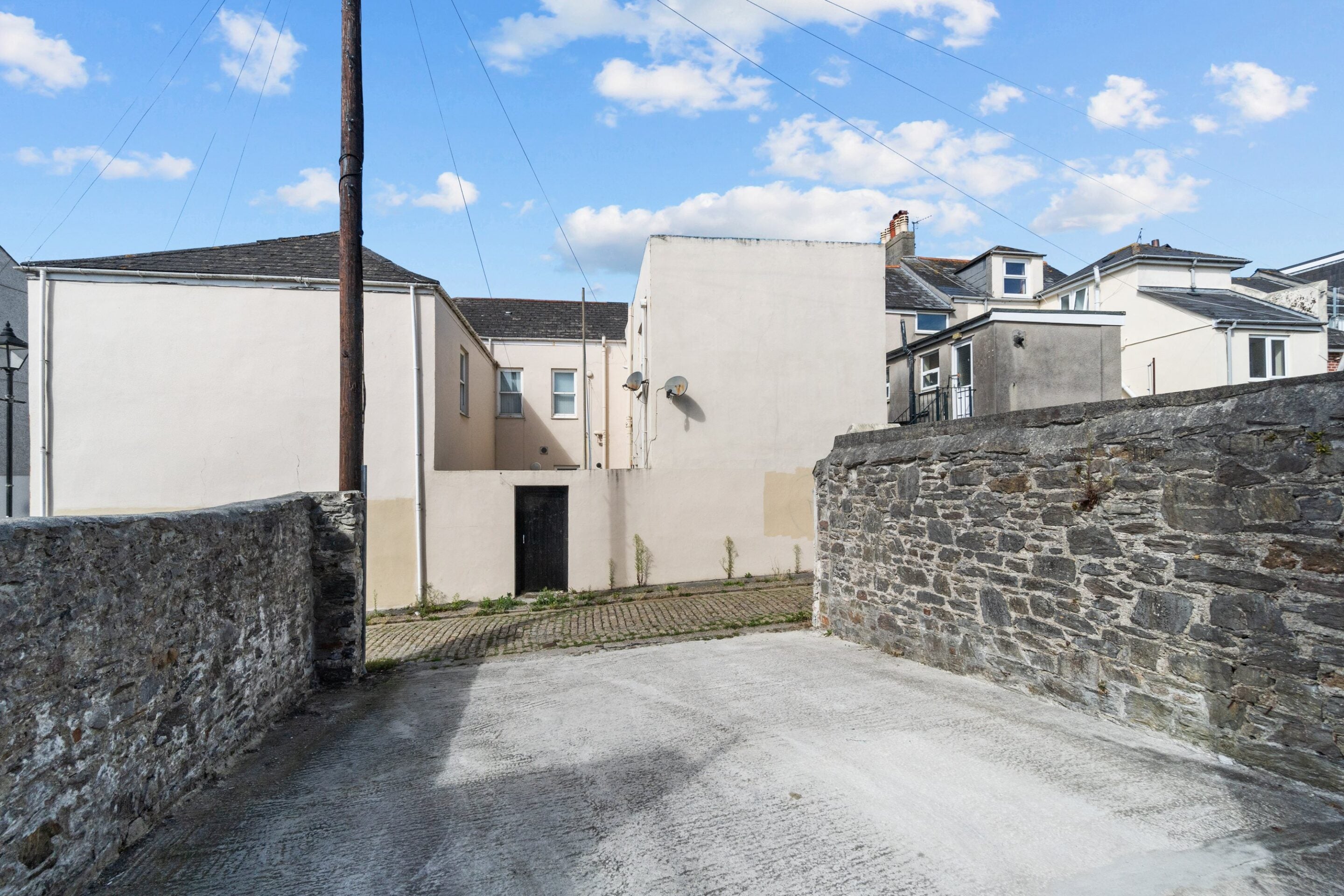 Room Mildmay Street in Plymouth