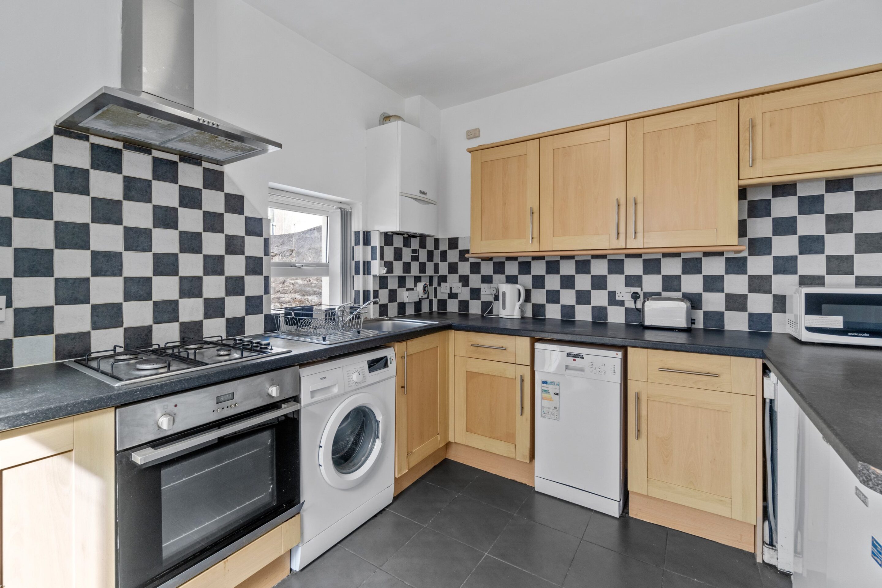 Room Mildmay Street in Plymouth
