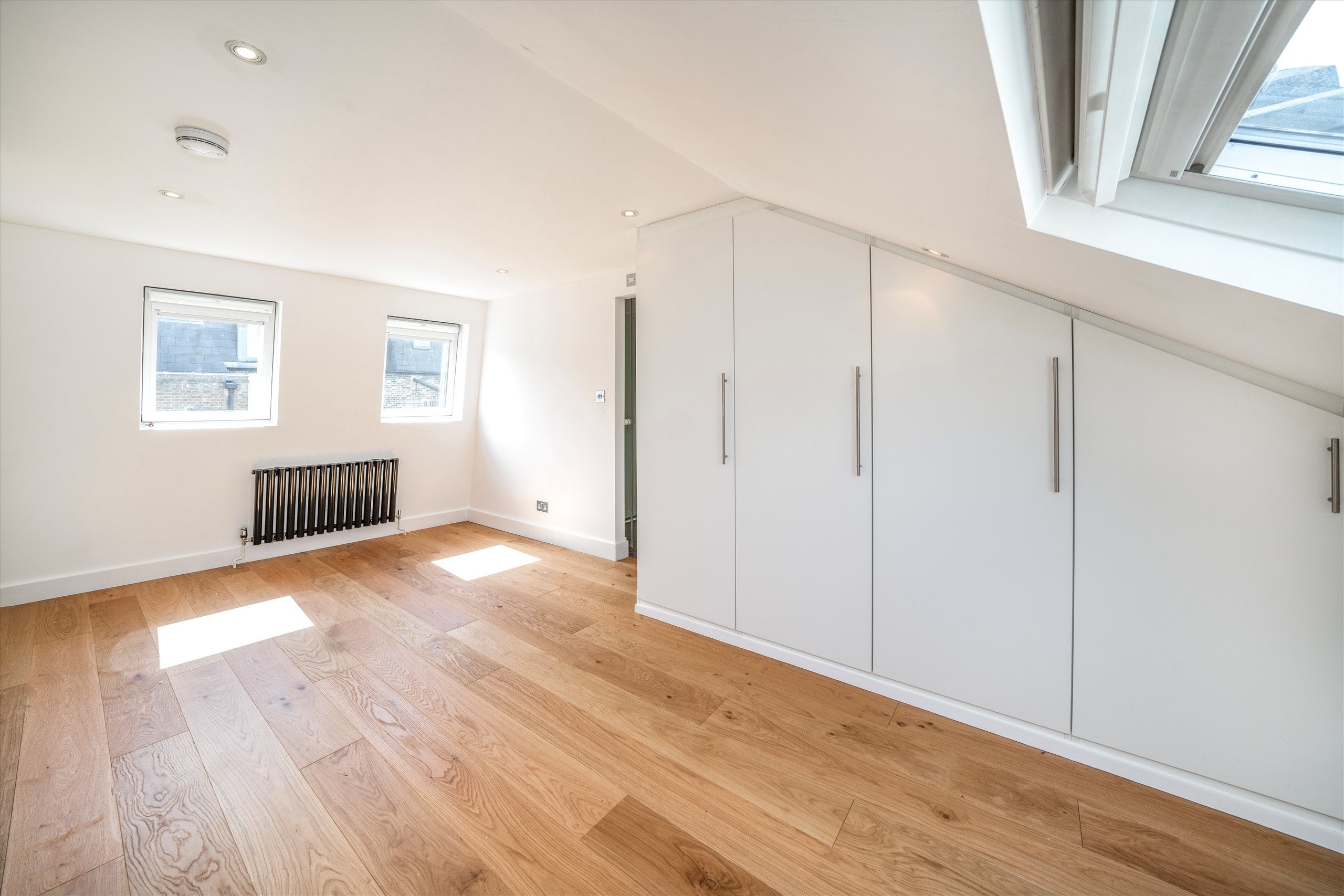 House Epirus Road in Greater London