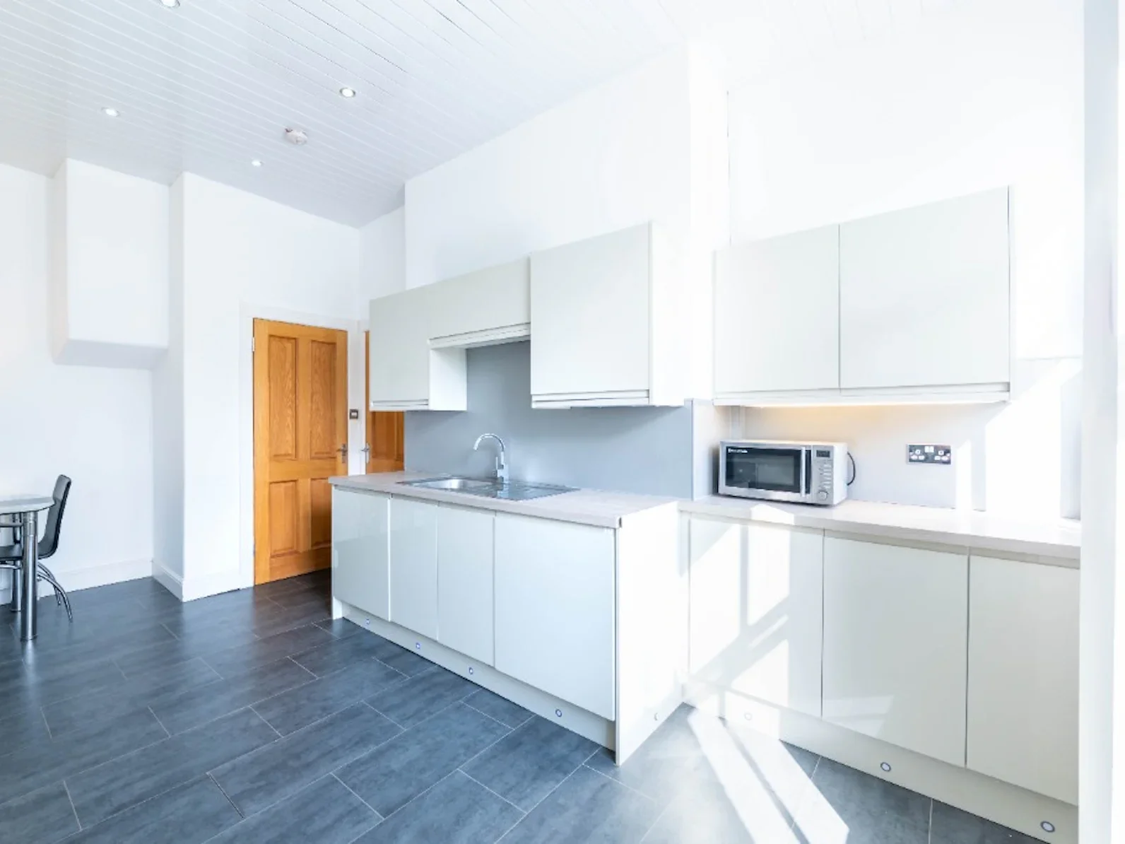 Flat Hermand Terrace in Edinburgh