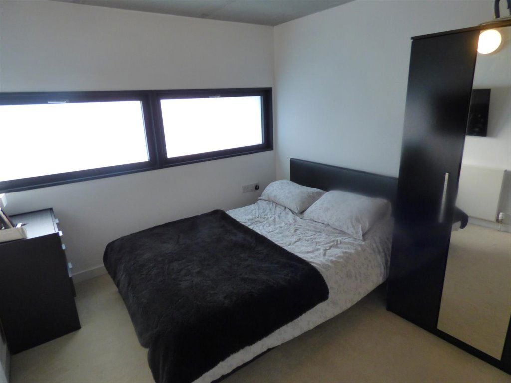 Flat Skipton Close in Hazel Grove