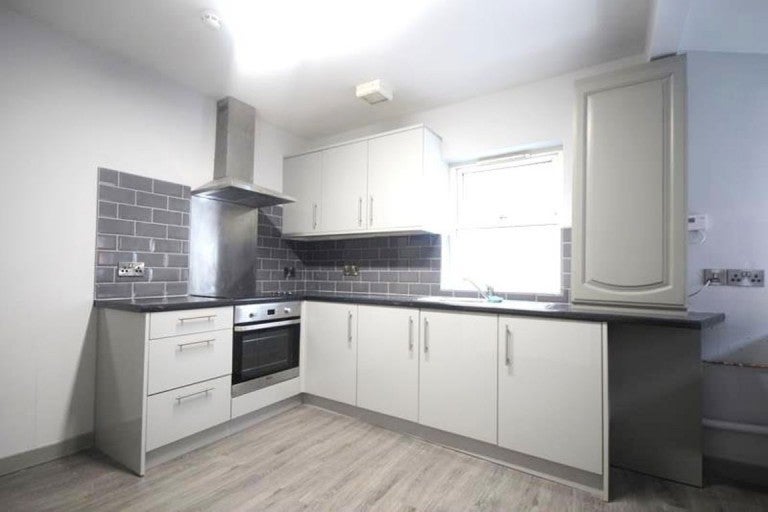 Flat Cambrian Street in Aberystwyth