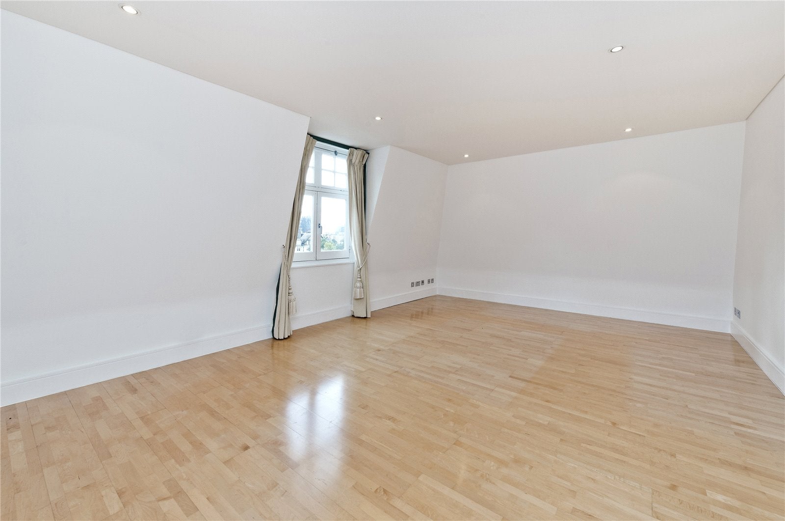 Flat Maida Vale in City of Westminster