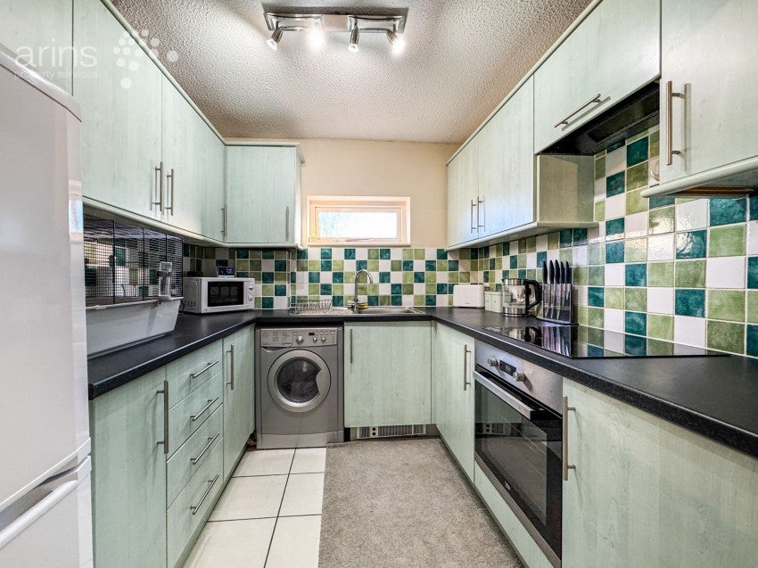 Flat Maiden Place in Earley