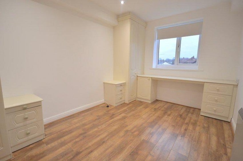 Flat Northenden Road in Trafford